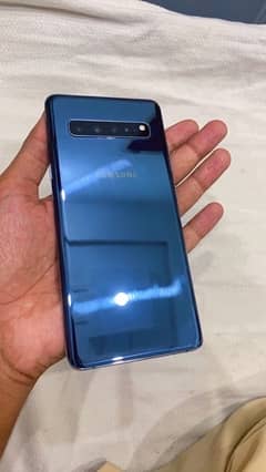 Samsung S10 5G in Lush condition  9/10 guaranteed not opened