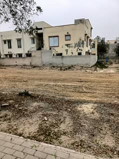 10 MARLA PLOT AVAILABLE FOR SALE IN SECTOR E - QUAID BLOCK, BAHRIA TOWN LAHORE