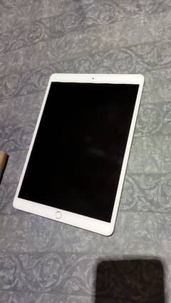 ipad air 3 64 gb neat condition best for pubg