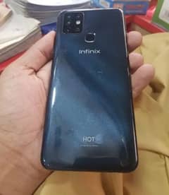 infinix hot 10 all to all ok 4 /64 5200mh betrry