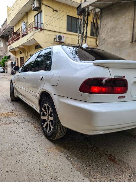 Honda Civic EXi 1995 7