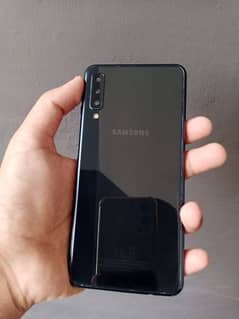 SAMSUNG A7(2018)WITH BOX