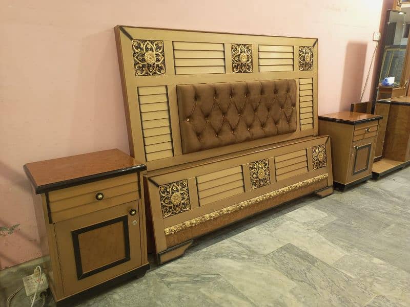 Double Bed/ beautiful bed/king size bed/dressing table/jahez packages 0