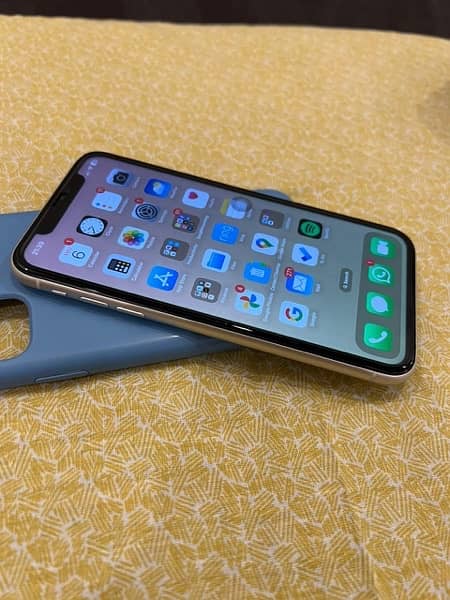 Iphone 11 (PTA Approved) 7