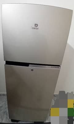Dawlamce Refrigerator for sale 1 month uesd
