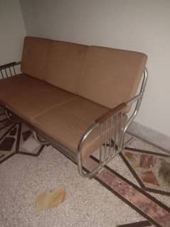 5 seter steel sofa brand new condtion 10 by 10