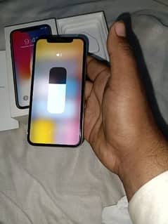 I phone x 64 GB maemery 10 by 10 PTA approved 0324=0095=662
