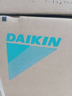 New Daikin DC Inverter 1. ton.
