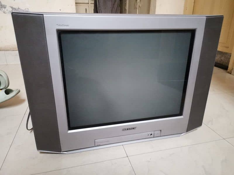 Sony Television condition 10/10 5