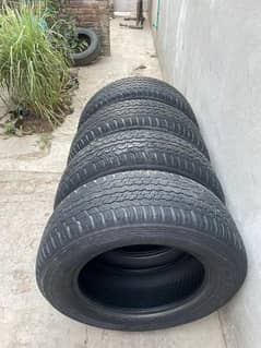 Dunlop tyres 18 inches for Revo