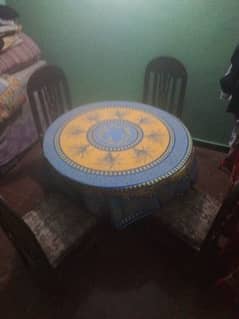 slightly used dinning table with 4 chair free cover 0