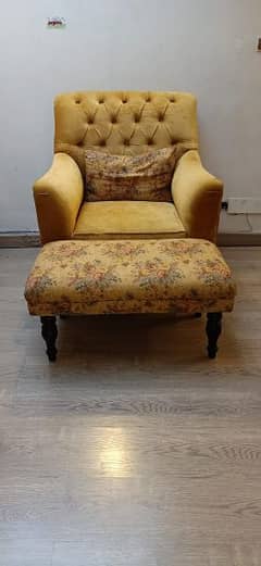 Arm Chair with foot stool