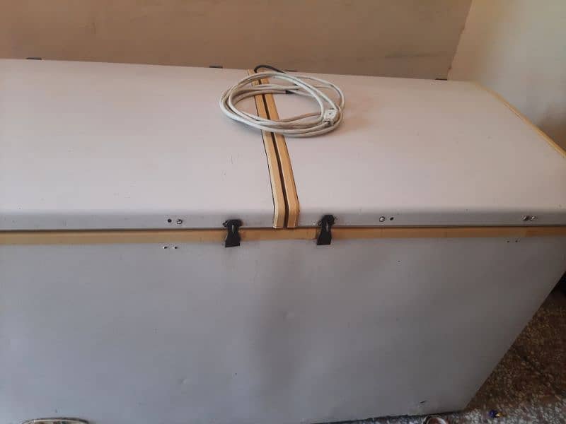 Waves Deep Freezer, Home used, Good quality in Low price 1