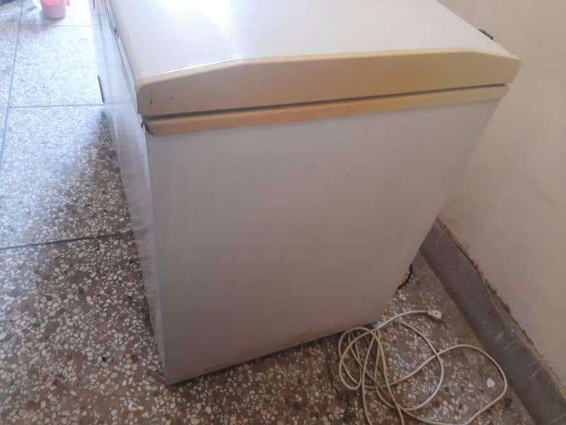 Waves Deep Freezer, Home used, Good quality in Low price 8