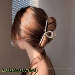 Vintage metallic pearl Hair clip