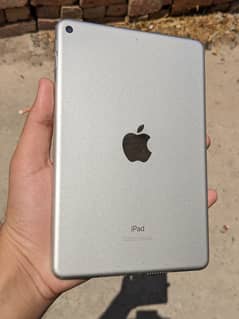 IPAD MINI 5 BATTERY HEALTH 90 WITH ORIGINAL BOX AND CHARGER