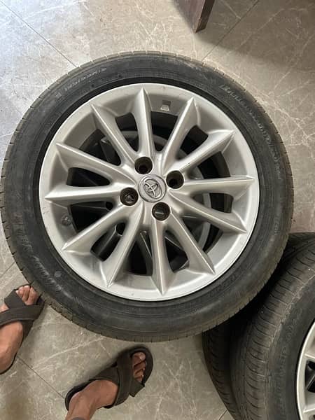 alloy rims with tyres orignal toyota import from japan 1