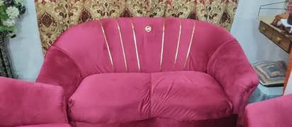 7 Seater Sofa Set With Table