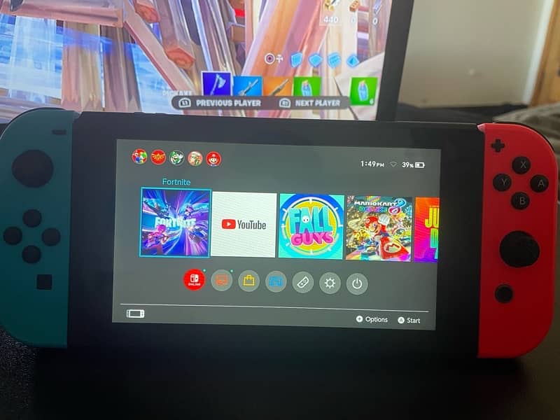 Nintendo Switch 0