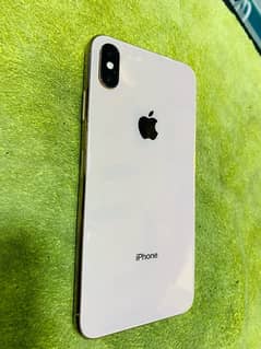 iPhone xsmax…. PTA…. . approved …. . 64gb…. . 79health