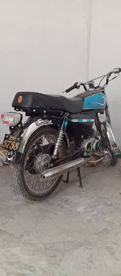 Union star motorcycle 70cc pindi golden number for sale
