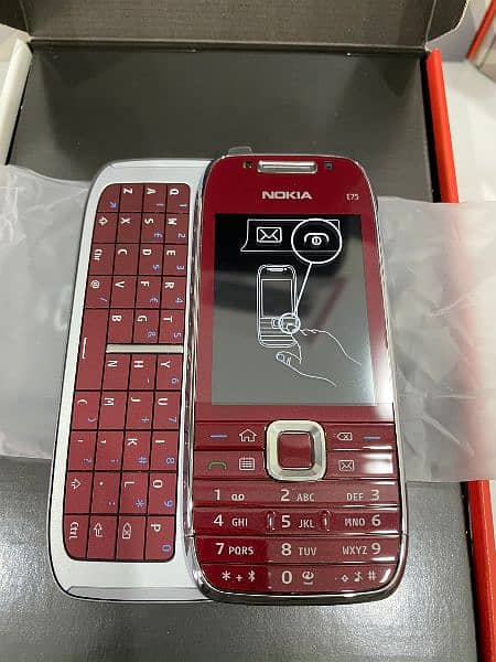 Nokia E75 box pack 0