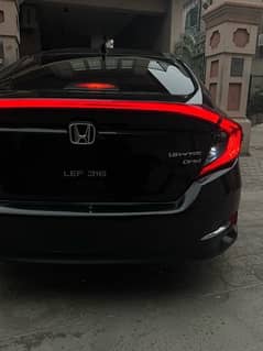 Honda civic x tail light red colour