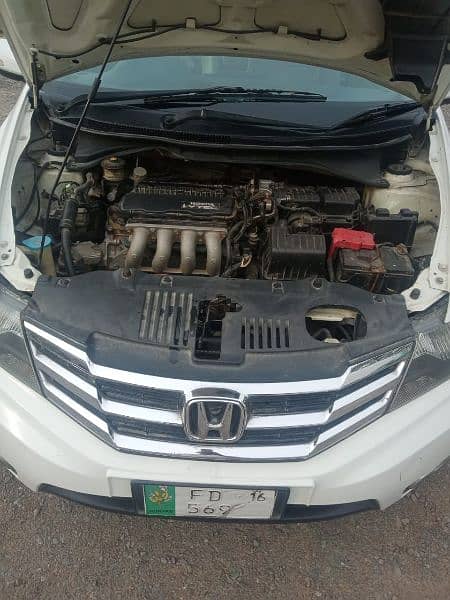 Honda City Aspire 1.5 model 2016 3