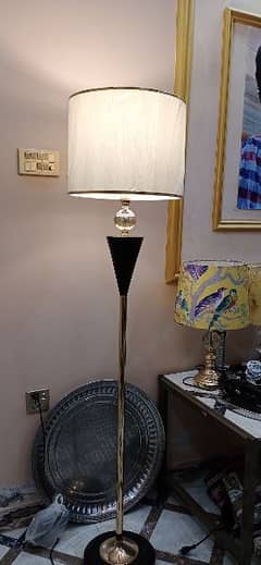 standing corner lamp