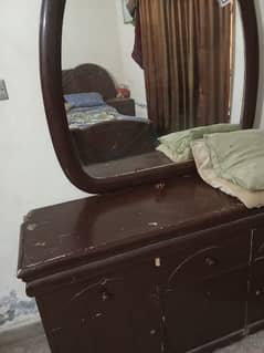 old bed set with dressing tables and side tables