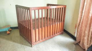 Kids cot, very suitable size for all ages