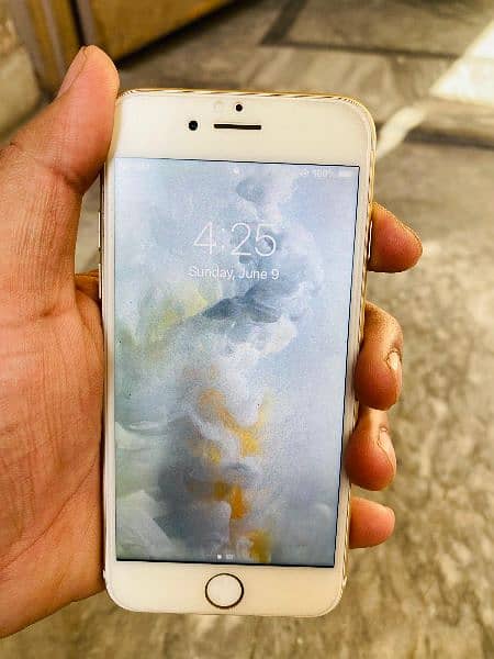 IPHONE 7 GOLD 256GB NON PTA (SCOM WORKING) 5