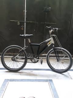 Bicycle for sale in working & good condition