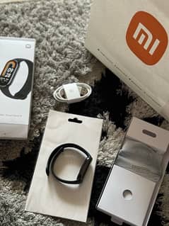 Mi Band 8. Complete Box & with Protectors