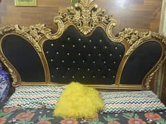 Chiniot king size bed with 2 side table and dressing table urgent sell