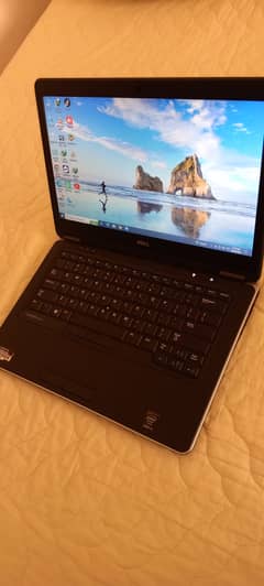 Dell Latitude 7440 - Slim Laptop