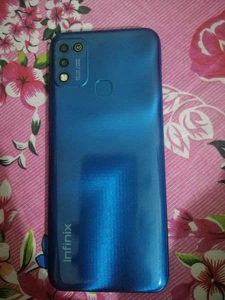 infinix hot 10 good condition 6