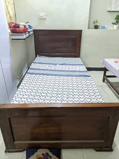 Single bed | Wooden bed for sale