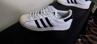 Original Adidas Superstar shoes - White with black strips