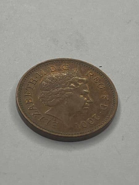 2001 New pence 1 peny coin. . . Very rare 2