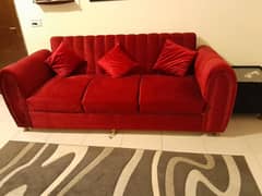 5 seater sofa set  very reasonable due to urgent sale
