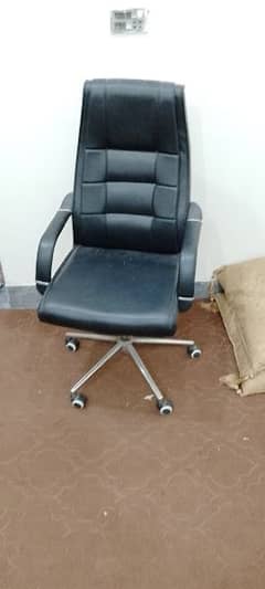 Office chair for sale urgently