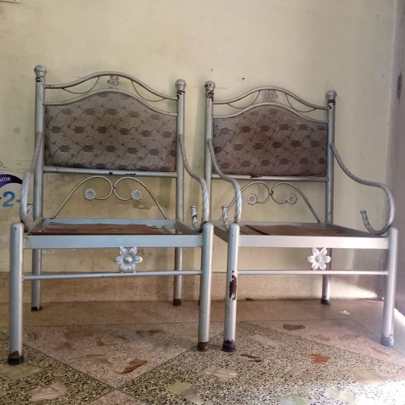 7 Seater Heavy Gauge Material Iron Sofa Set. 0