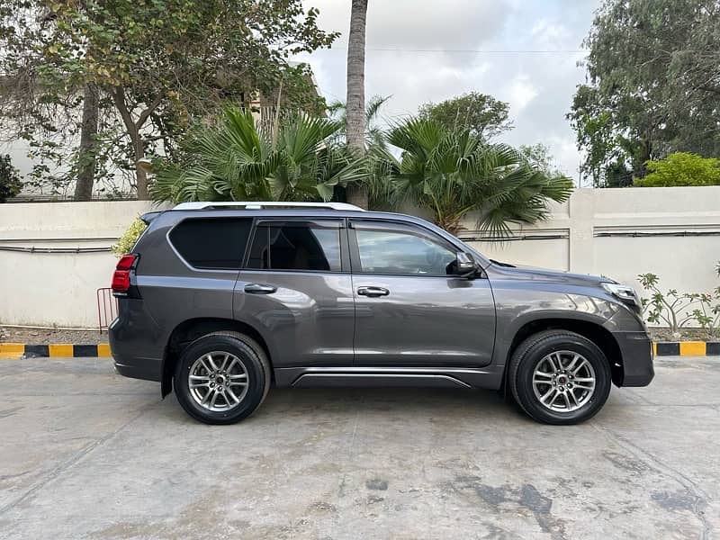 Toyota Land Cruiser Prado 2013 reg 2018 TZG 4.0 First Hand Brand New 2