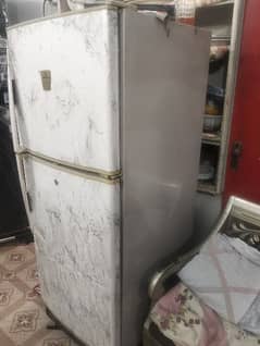 dawlance fridge