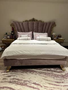 Bed set/ King size Bed/ Double Bed/Poshish bed