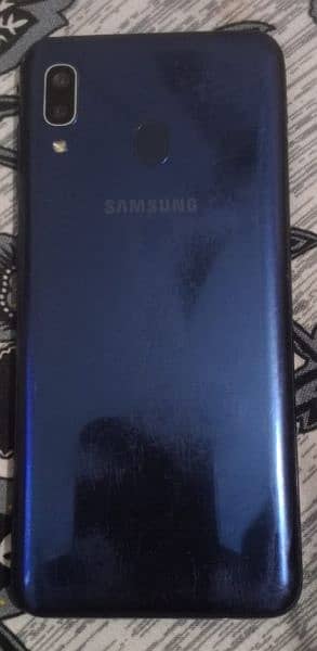 Samsung A20 1