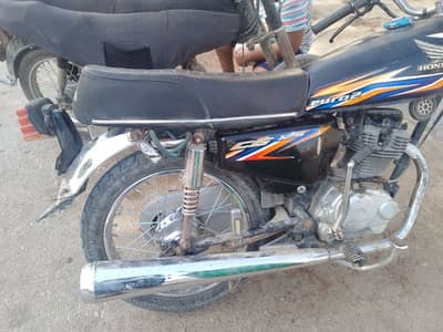 CG125 ki point wali seat