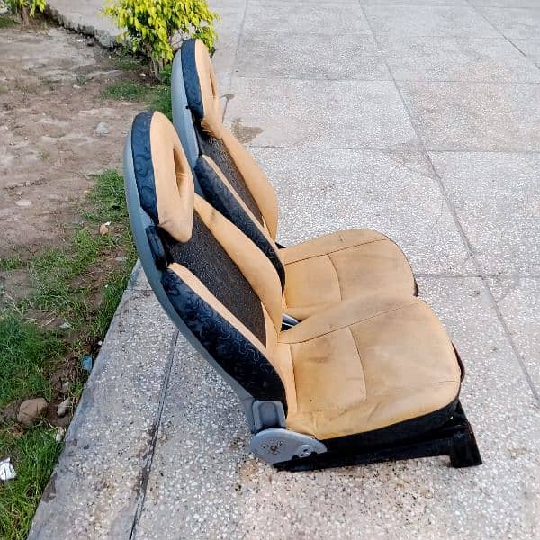 diffrent sports staring ND bucket seats for sale. . 7