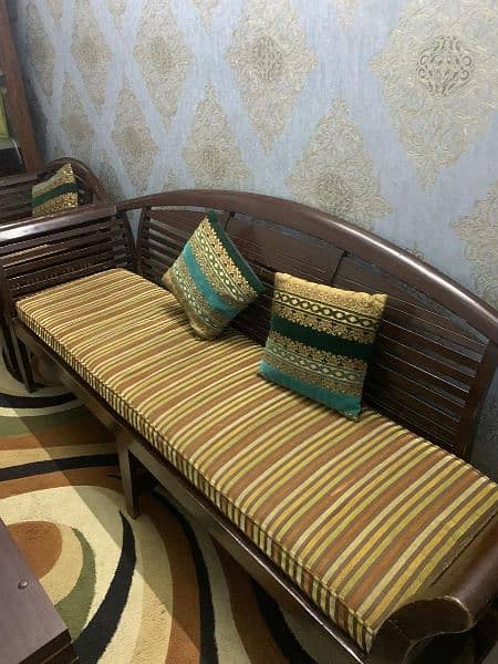 Sofa Set with Settee 1